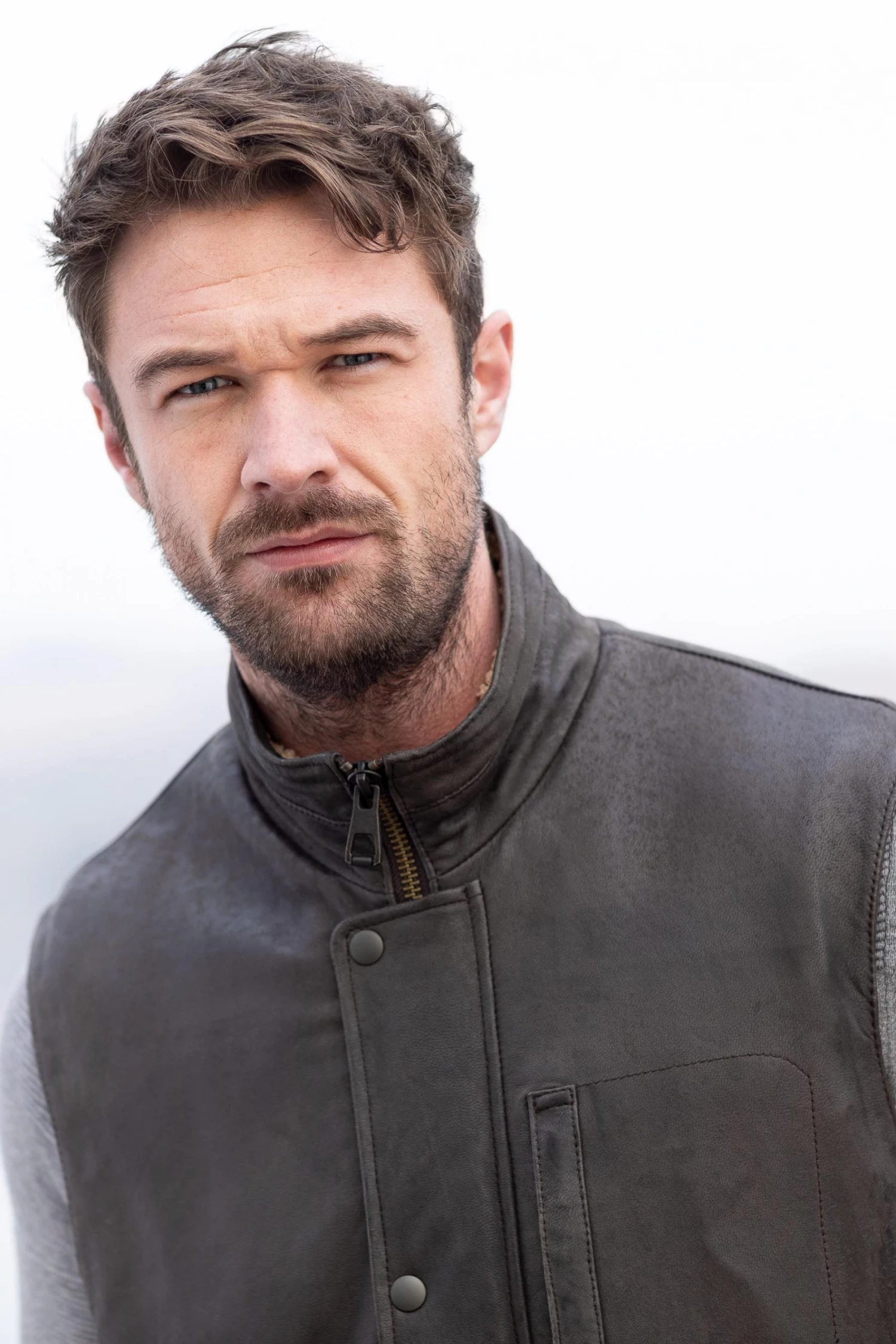 Lakeland Leather Giles Dark Brown Leather Gilet 6 Lakeland Leather Giles Dark Brown Leather Gilet - Image 4