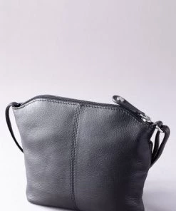 Lakeland Leather Small Threlkeld Leather Cross-Body Bag Black 13 Lakeland Leather Small Threlkeld Leather Cross-Body Bag Black -Lakeland Leather Sales unnamed file 12