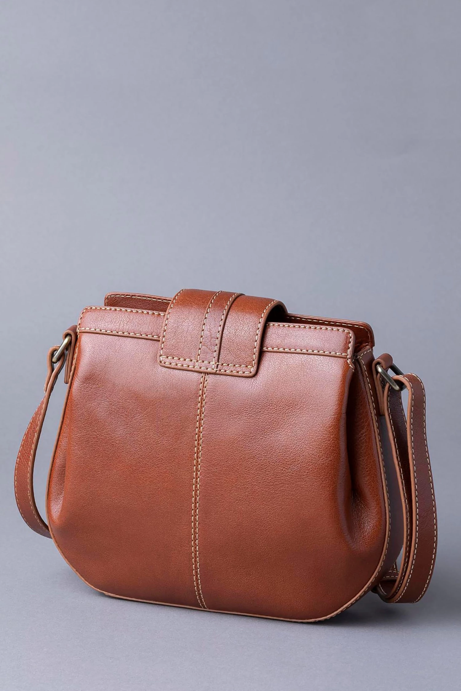 Lakeland Leather Birthwaite Leather Saddle Bag Cognac Brown 5 Lakeland Leather Birthwaite Leather Saddle Bag Cognac Brown - Image 3