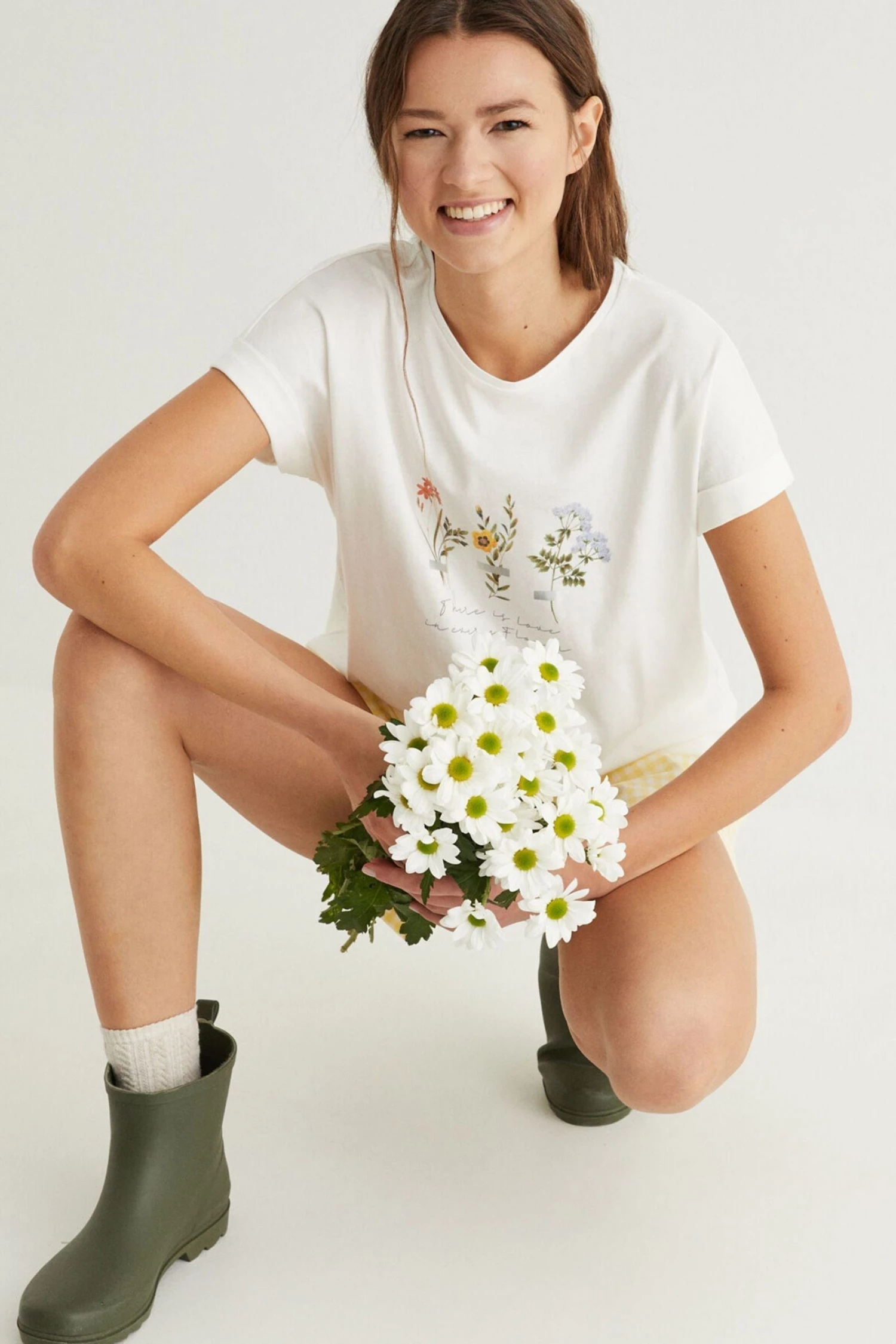 Women'secret White Floral Short Pyjamas 6 Women'secret White Floral Short Pyjamas - Image 4