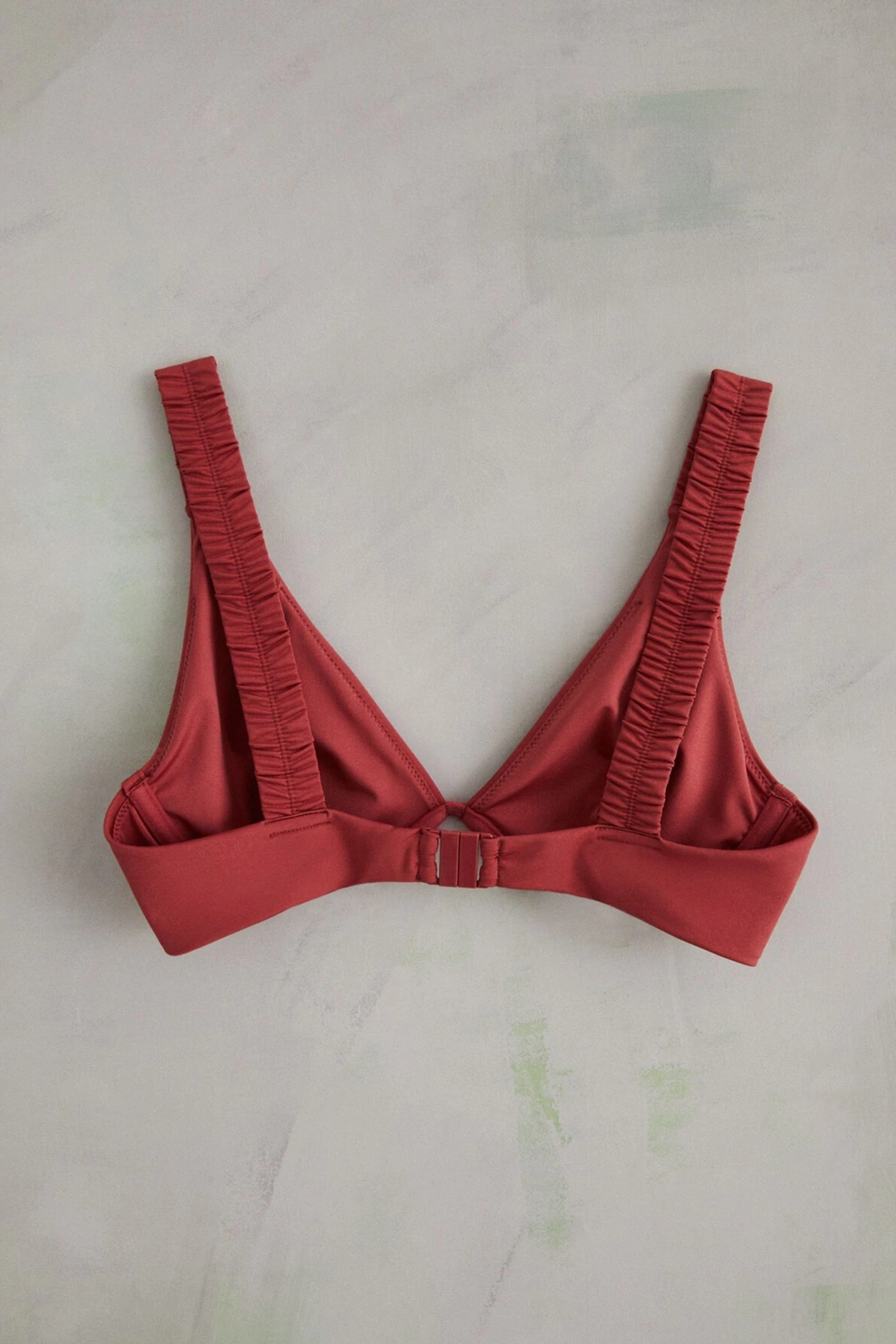 Women'secret Red Maroon Halterneck Scrunch Bikini Top 5 Women'secret Red Maroon Halterneck Scrunch Bikini Top - Image 3