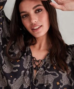 Women'secret Black Short Tiger Tunic 10 Women'secret Black Short Tiger Tunic -Lakeland Leather Sales unnamed file 1821 scaled