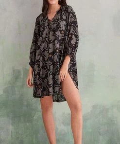 Women'secret Black Short Tiger Tunic 11 Women'secret Black Short Tiger Tunic -Lakeland Leather Sales unnamed file 1822