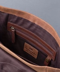 Lakeland Leather Brown Hawksdale Leather Messenger Bag 16 Lakeland Leather Brown Hawksdale Leather Messenger Bag -Lakeland Leather Sales unnamed file 195 scaled