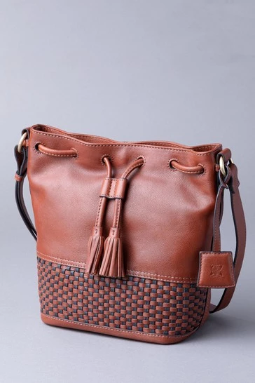 Lakeland Leather Waverton Leather Duffle Bag 5 Lakeland Leather Waverton Leather Duffle Bag - Image 3