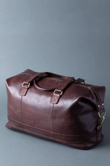 Lakeland Leather Keswick Brown Leather Holdall 5 Lakeland Leather Keswick Brown Leather Holdall - Image 3