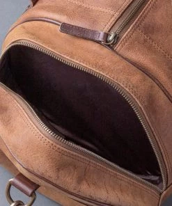 Lakeland Leather Brown Hawksdale Leather Barrel Holdall 14 Lakeland Leather Brown Hawksdale Leather Barrel Holdall -Lakeland Leather Sales unnamed file 251 scaled