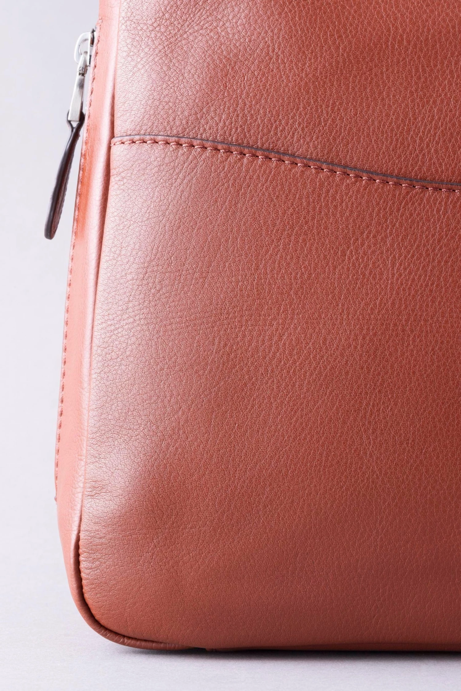 Lakeland Leather Fairfield Hobo Bag Grey 8 Lakeland Leather Fairfield Hobo Bag Grey - Image 6