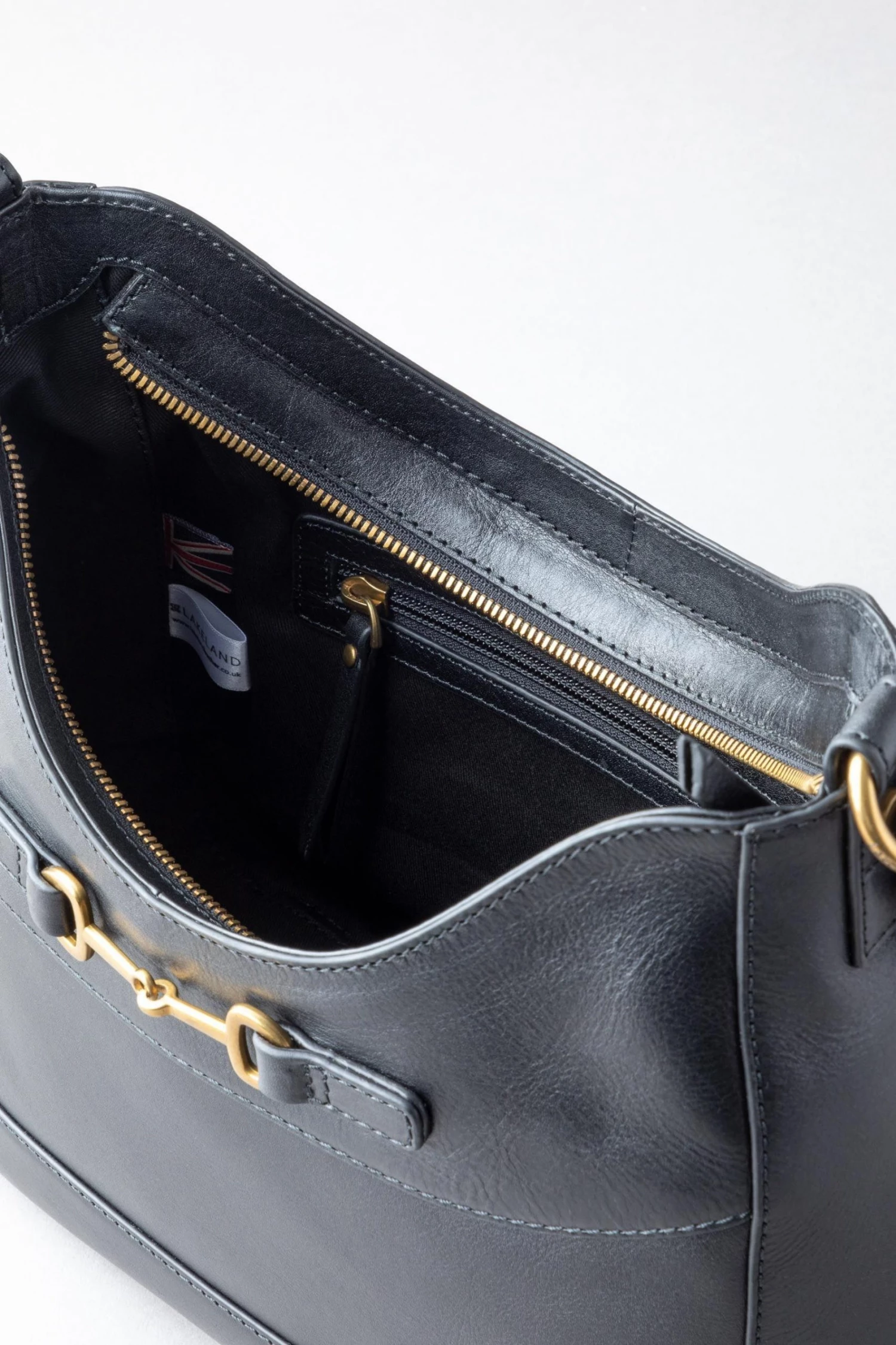 Lakeland Leather Heritage Leather Shoulder Bag Black 6 Lakeland Leather Heritage Leather Shoulder Bag Black - Image 4