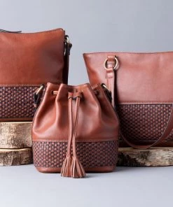 Lakeland Leather Waverton Leather Tote Bag 8 Lakeland Leather Waverton Leather Tote Bag -Lakeland Leather Sales unnamed file 287 scaled