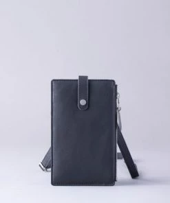 Lakeland Leather Cross Body Pouch Bag Black -Lakeland Leather Sales unnamed file 302