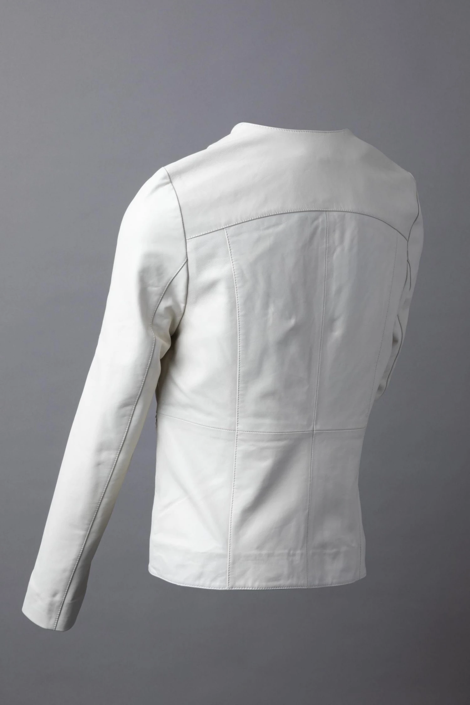 Lakeland Leather Off White Bleaberry Leather Jacket 4 Lakeland Leather Off White Bleaberry Leather Jacket - Image 2