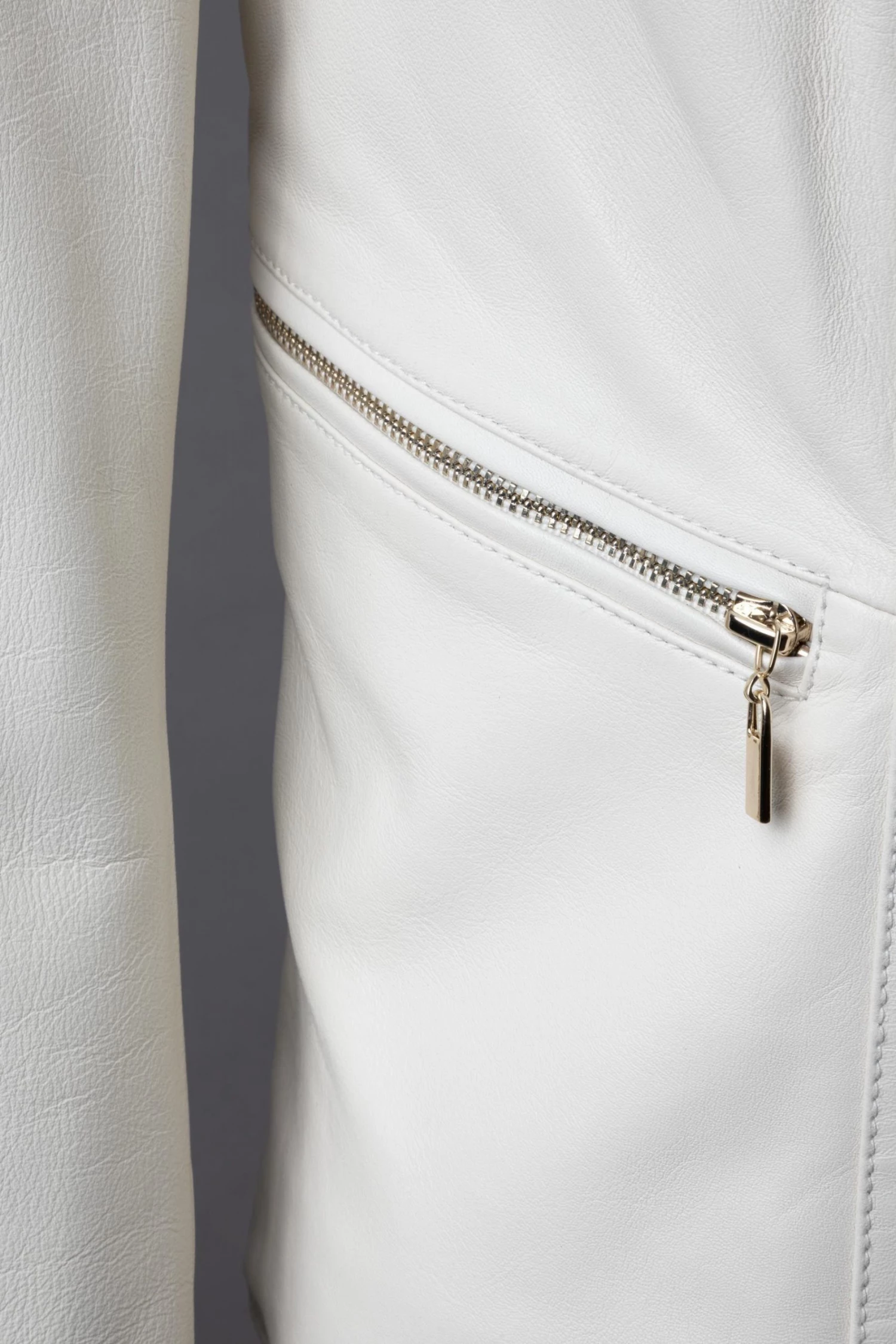 Lakeland Leather Off White Bleaberry Leather Jacket 5 Lakeland Leather Off White Bleaberry Leather Jacket - Image 3