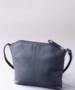 Lakeland Leather Small Threlkeld Leather Cross-Body Bag Black