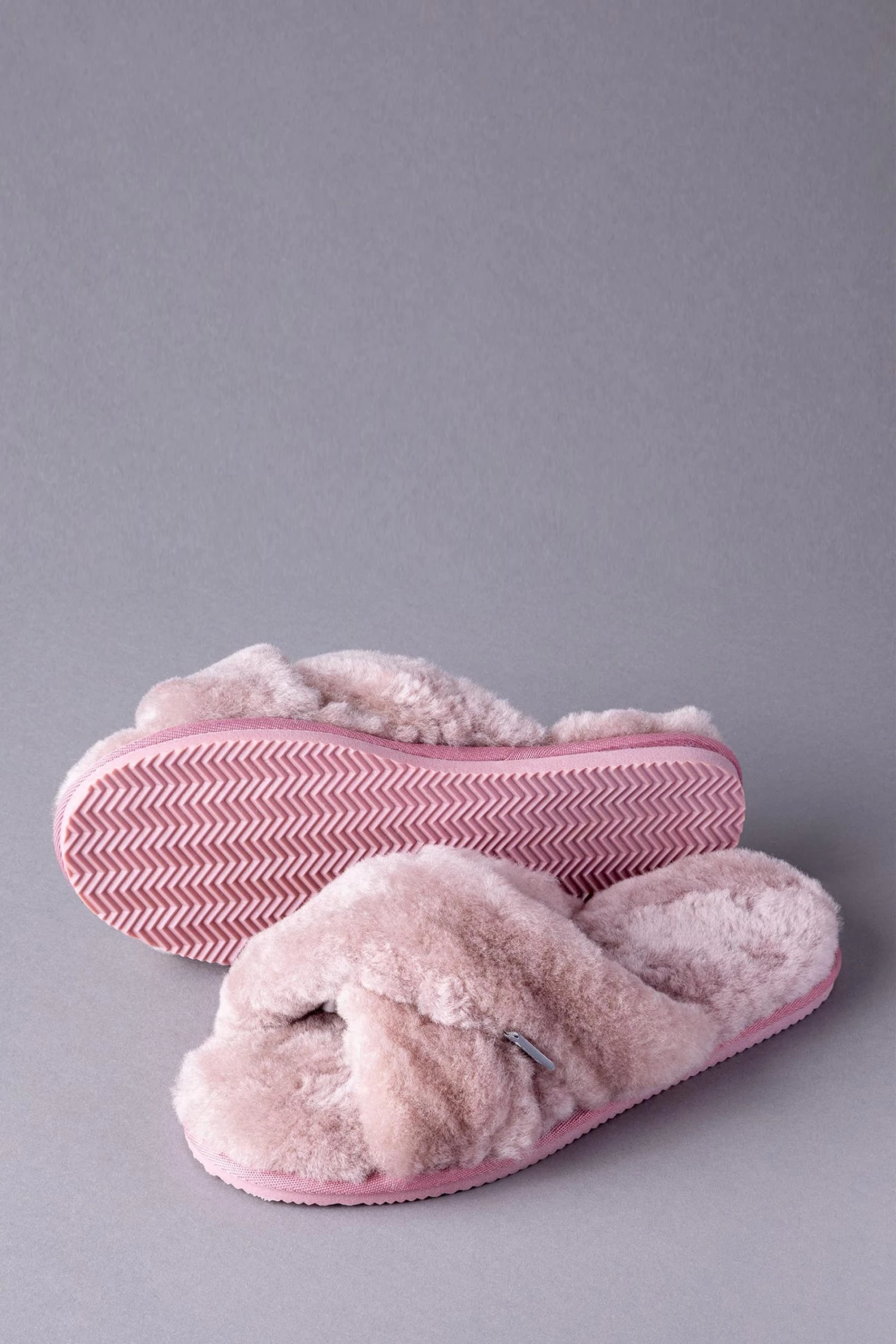 Lakeland Leather Ladies Sheepskin Cross-Over Mule Slippers Cream 4 Lakeland Leather Ladies Sheepskin Cross-Over Mule Slippers Cream - Image 2