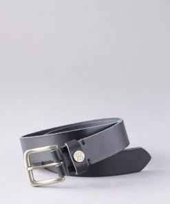 Lakeland Leather Icon Leather Belt Tan Brown -Lakeland Leather Sales unnamed file 785