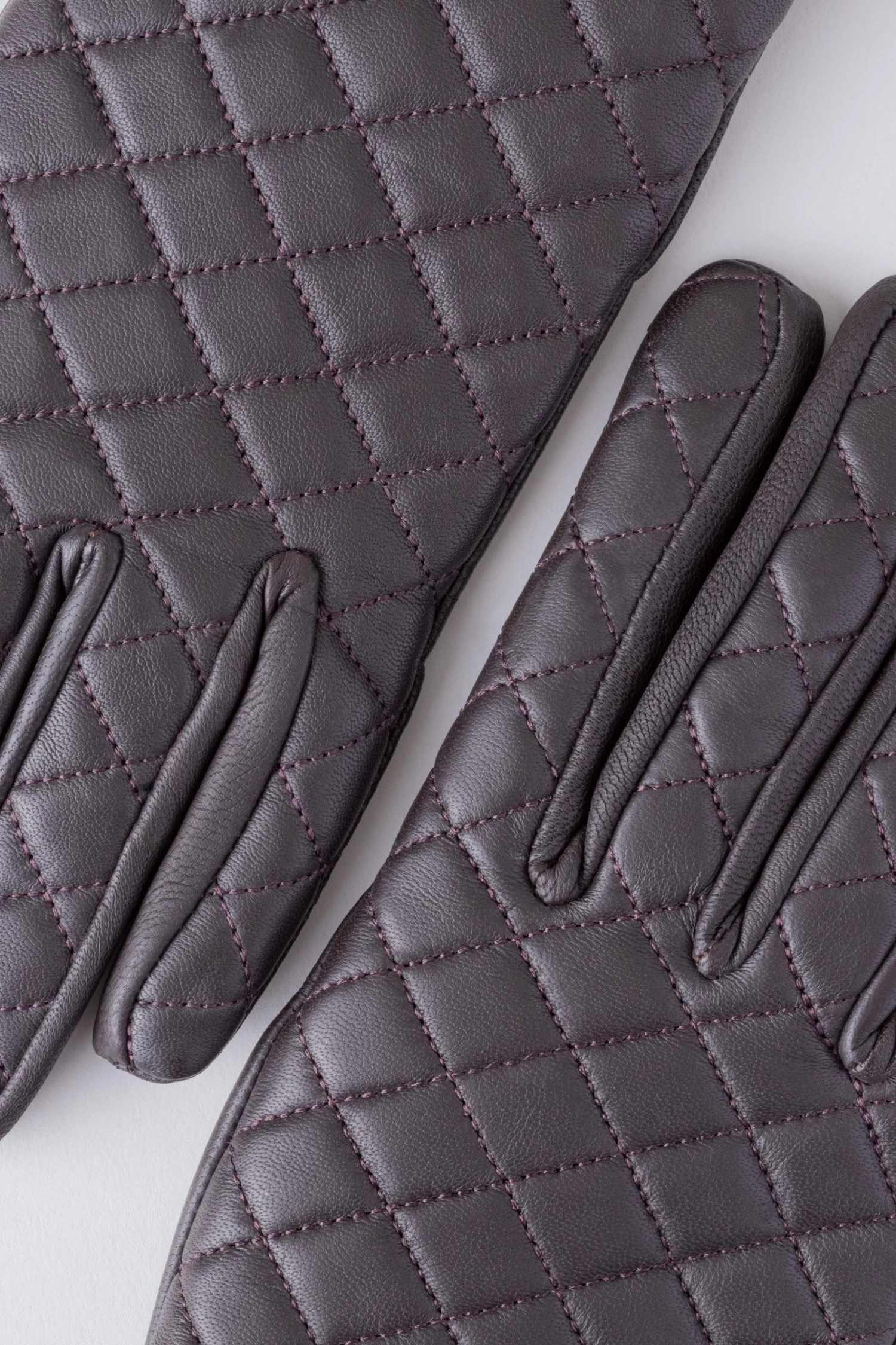 Lakeland Leather Laura Quilted Leather Gloves Brown 4 Lakeland Leather Laura Quilted Leather Gloves Brown - Image 3