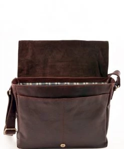 Lakeland Leather Keswick Large Brown Leather Messenger Bag -Lakeland Leather Sales unnamed file 884 scaled