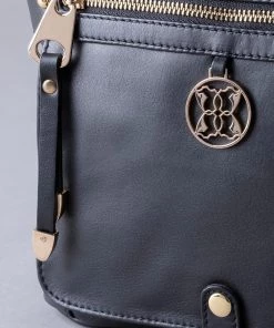 Lakeland Leather Cartmel II Leather Cross-Body Bag In Black -Lakeland Leather Sales unnamed file 894 scaled
