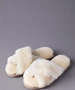 Lakeland Leather Ladies Sheepskin Cross-Over Mule Slippers Pink -Lakeland Leather Sales unnamed file 924